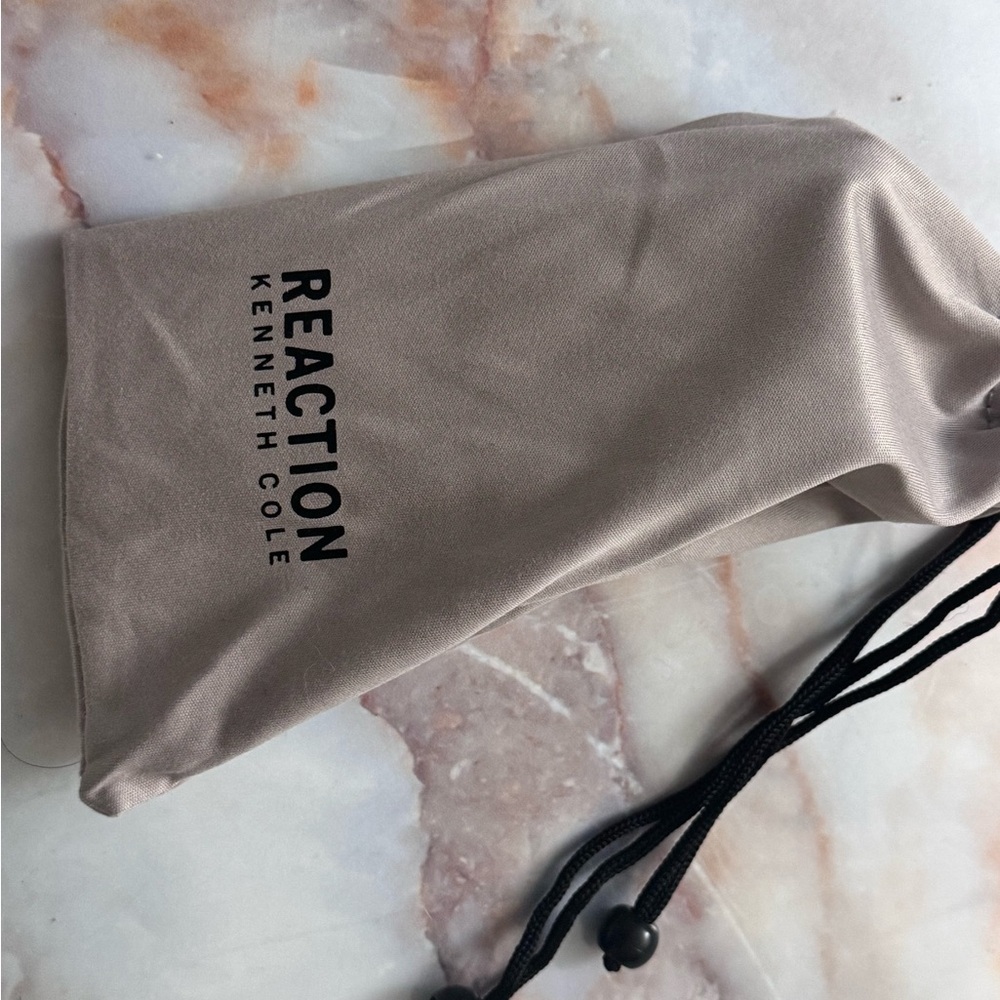 Kenneth Cole Reaction Sunglasses with Tan Pouch